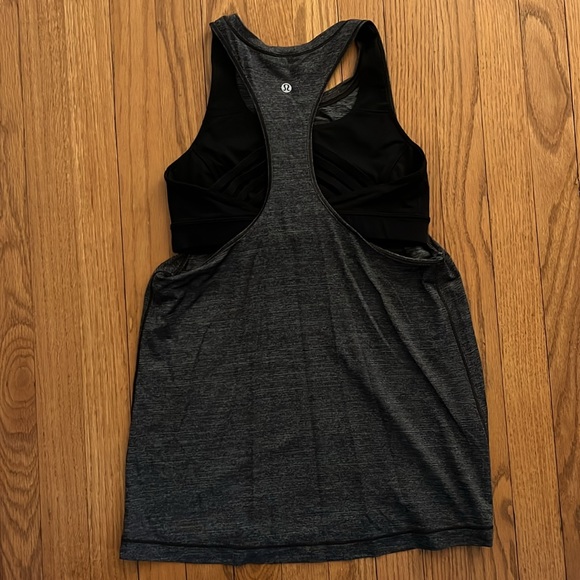 Lululemon Grey Tank with black built in sports bra (size 6) - Picture 2 of 4